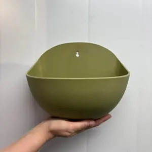 Hengepotte i resirkulert plast