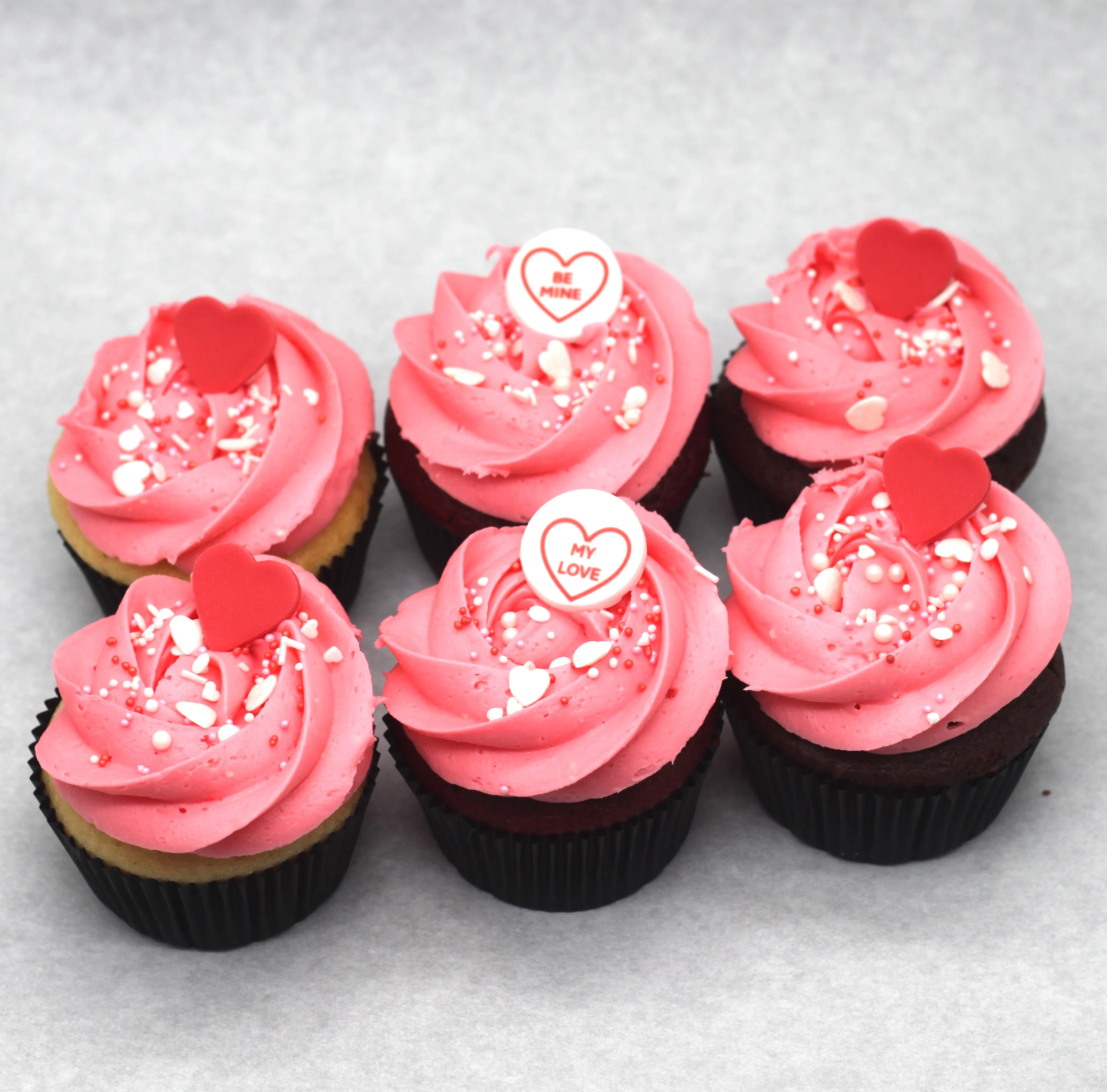 6 cupcakes Valentine