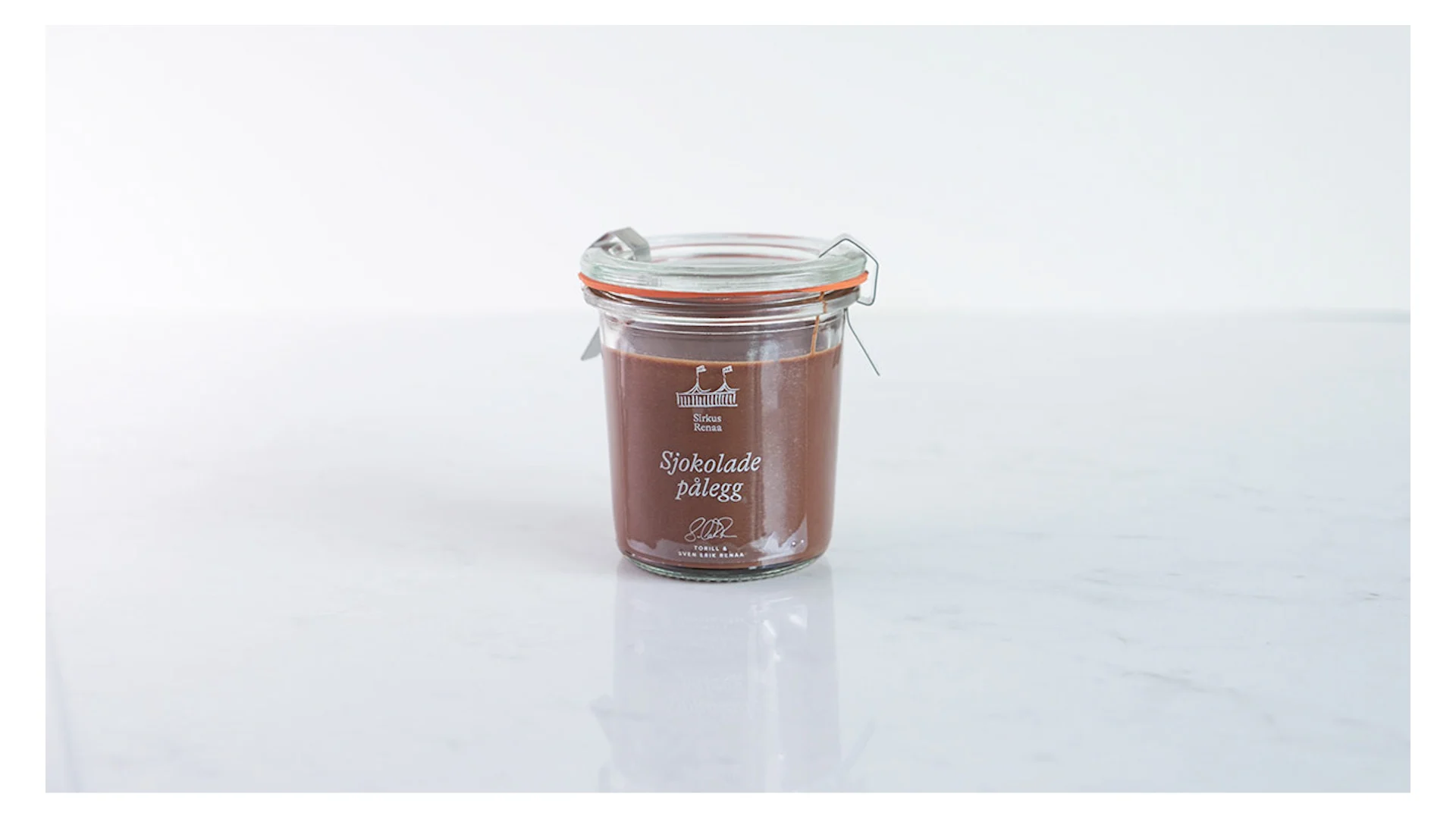 Hasselnøttpålegg fra Sirkus Renaa