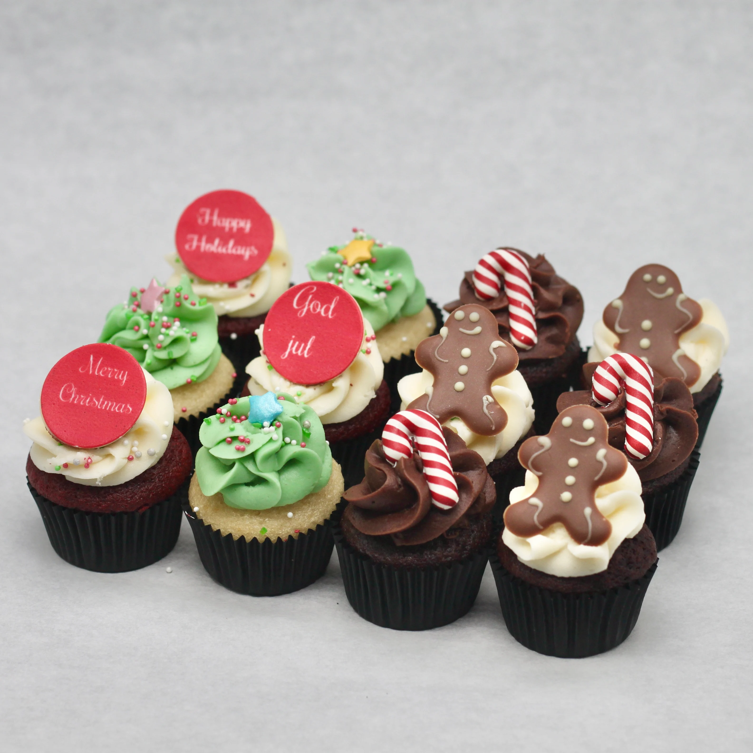12 mini cupcakes Jul