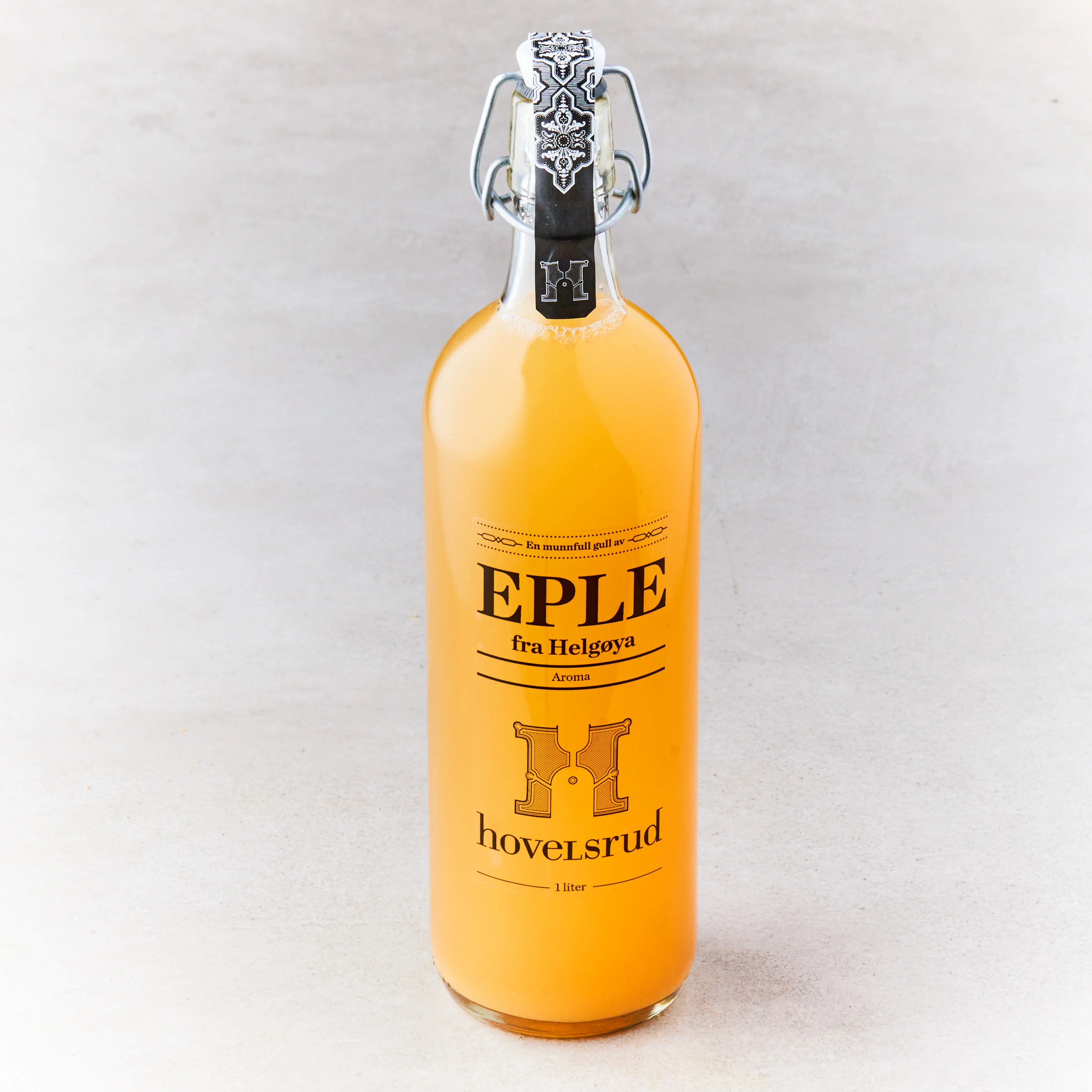 Eplemost fra Hovelsrud Gård