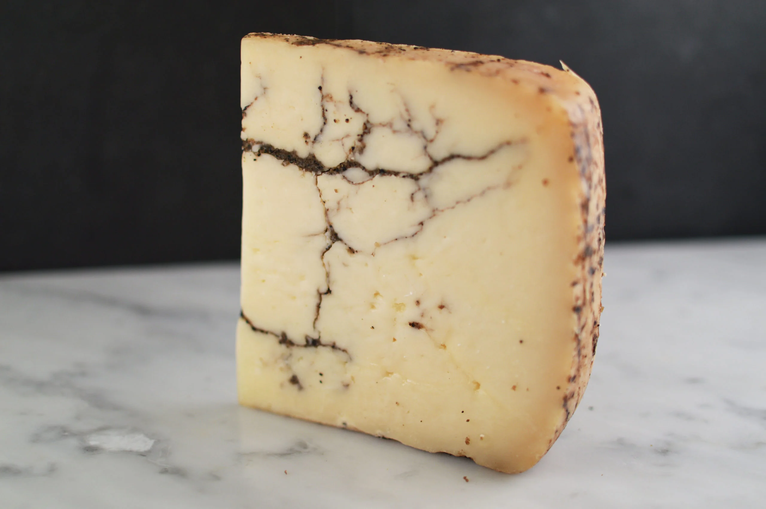 Pecorino Moliterno med trøffel