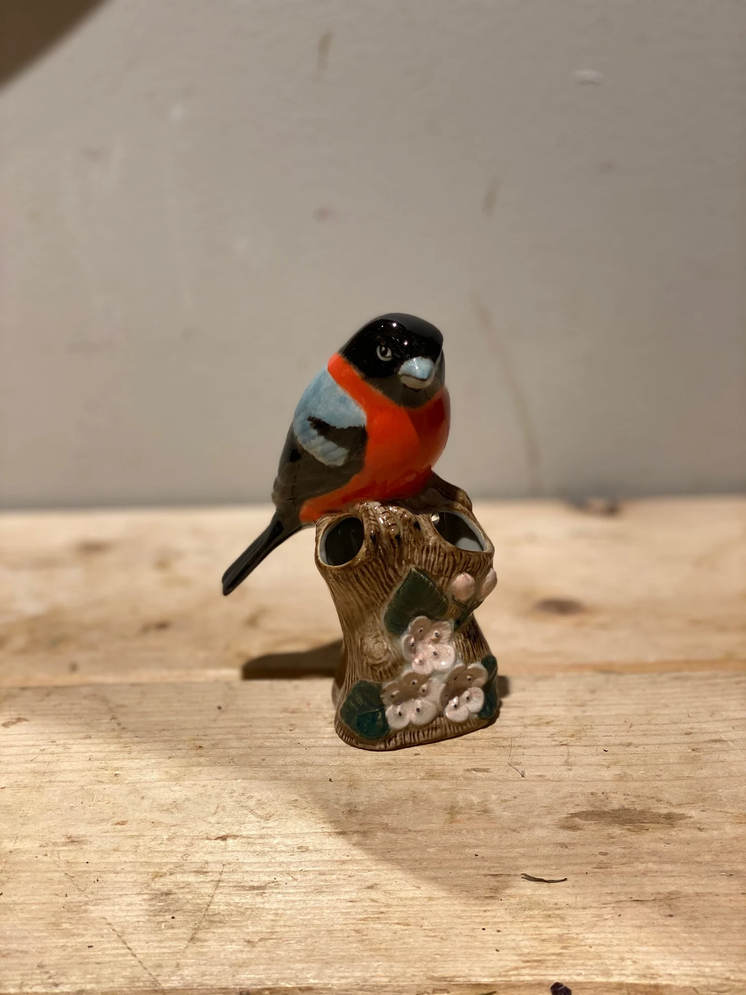 Dompap småblomstvase🐦